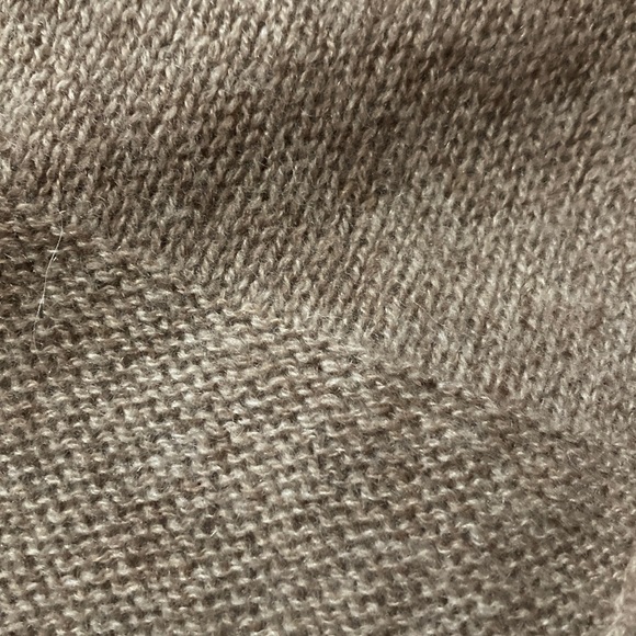 NORDSTROM Pure Cashmere Shawl Scarf - Picture 7 of 8